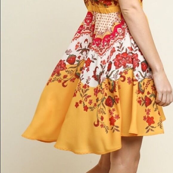 ‎Floral print short sleeve dress - Picture 4 of 5